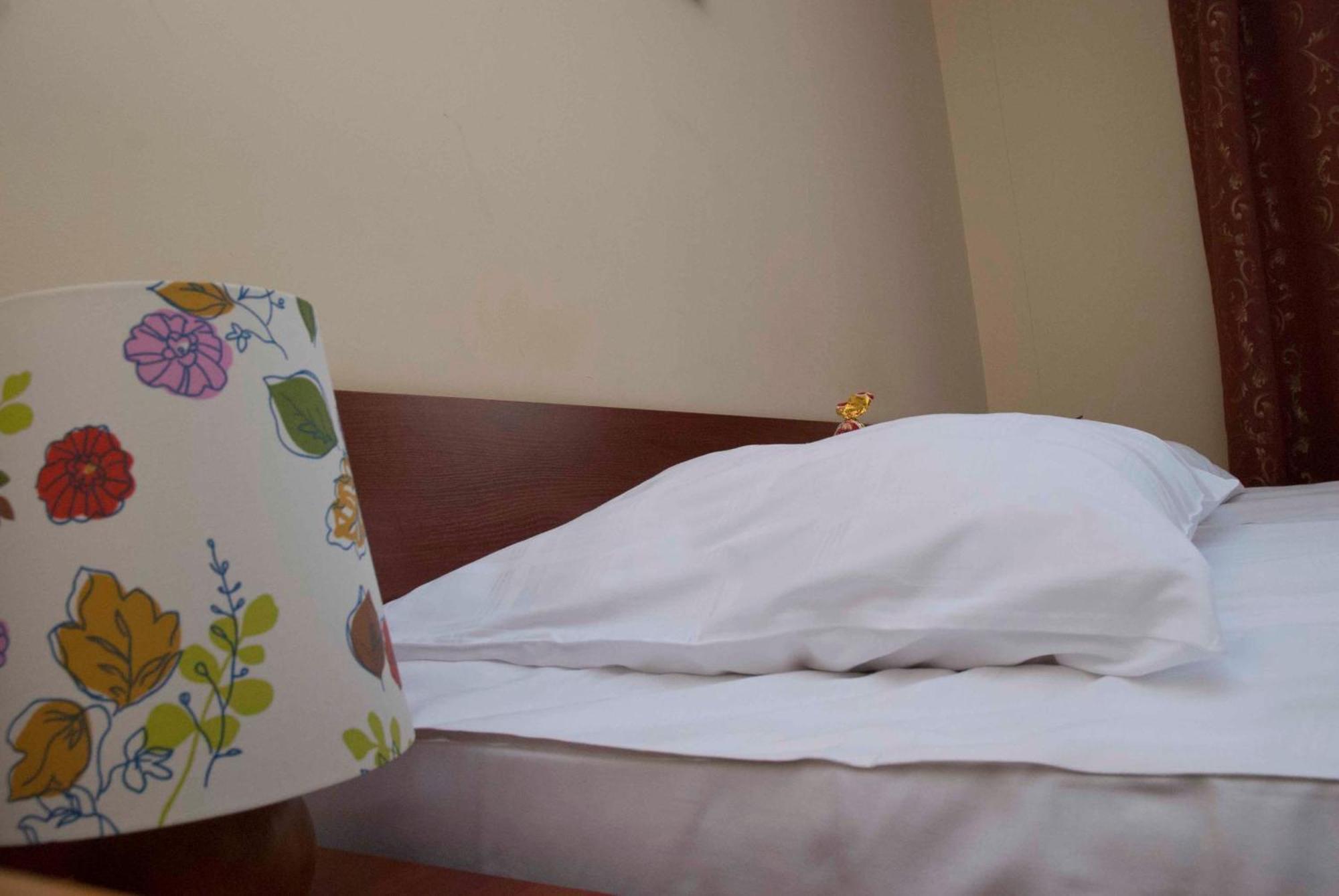 Prima Aparthotel Pulawy Ngoại thất bức ảnh