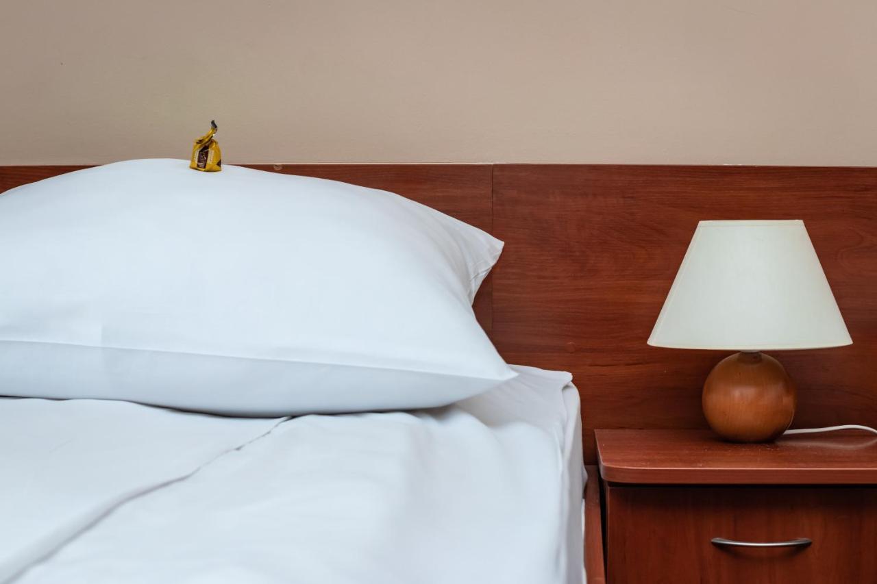Prima Aparthotel Pulawy Ngoại thất bức ảnh